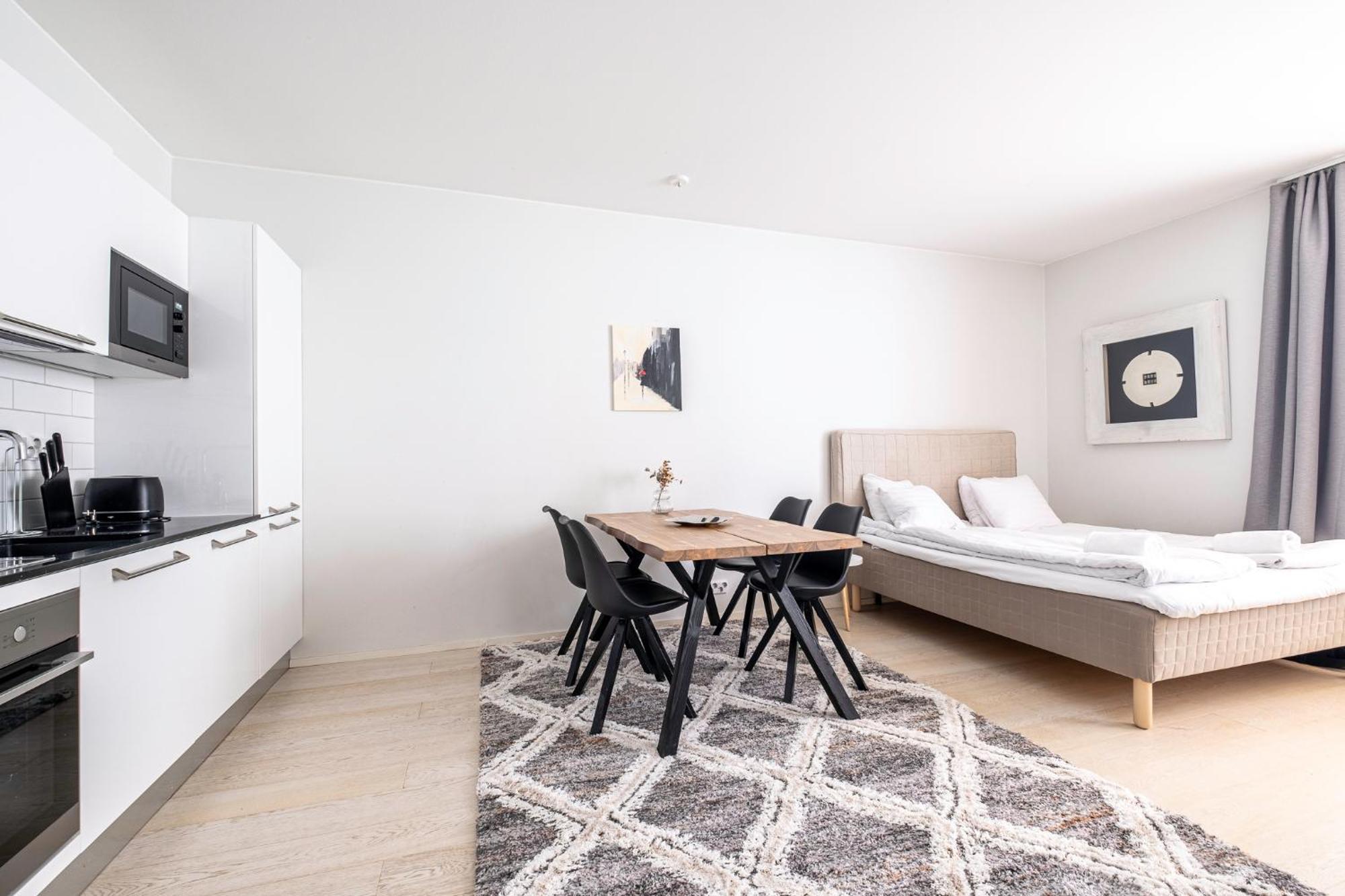 Nice Studio Apartment On A Pedestrian Street Helsinki Extérieur photo